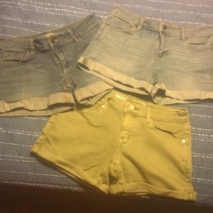 Women’s shorts bundle. JORTS GALORE!
